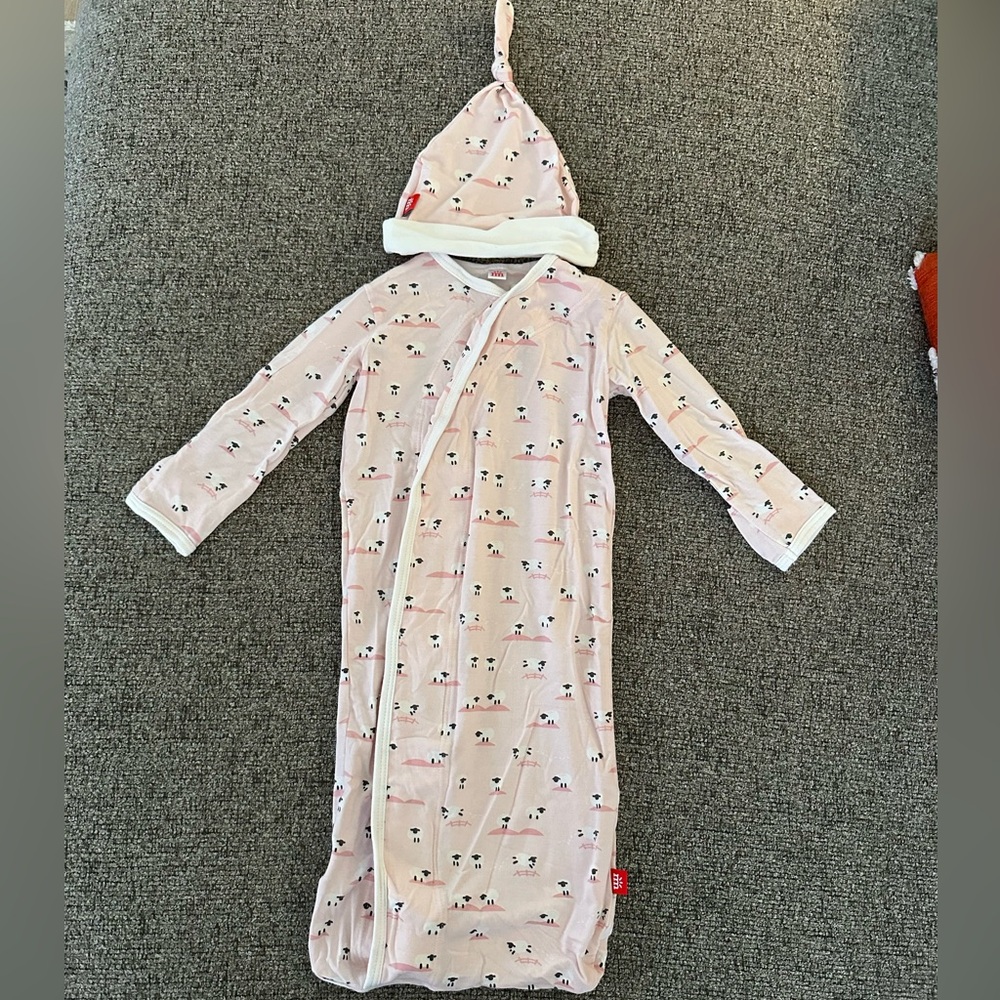 Magnetic Me newborn nightgown and hat